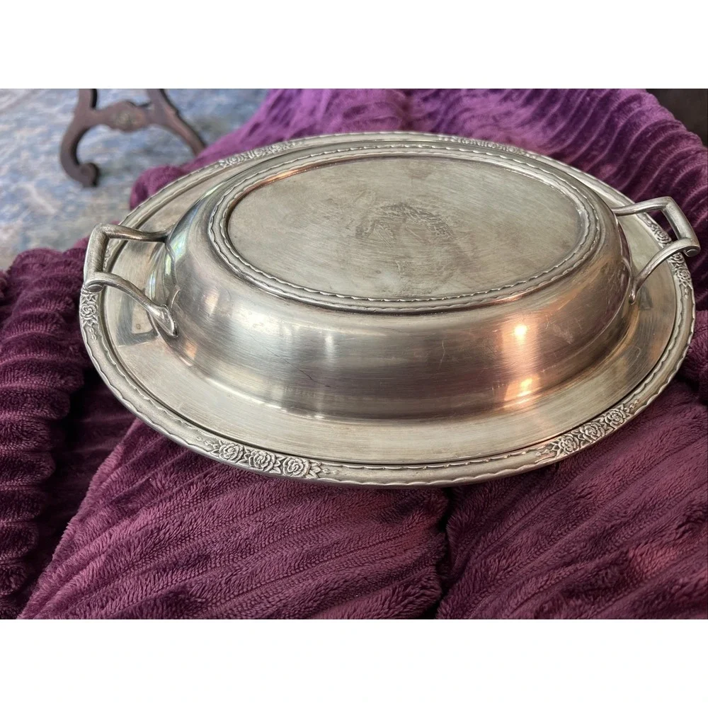 International Silver Co Camille 6012 Versatile Oval  Serving Dish With Lid